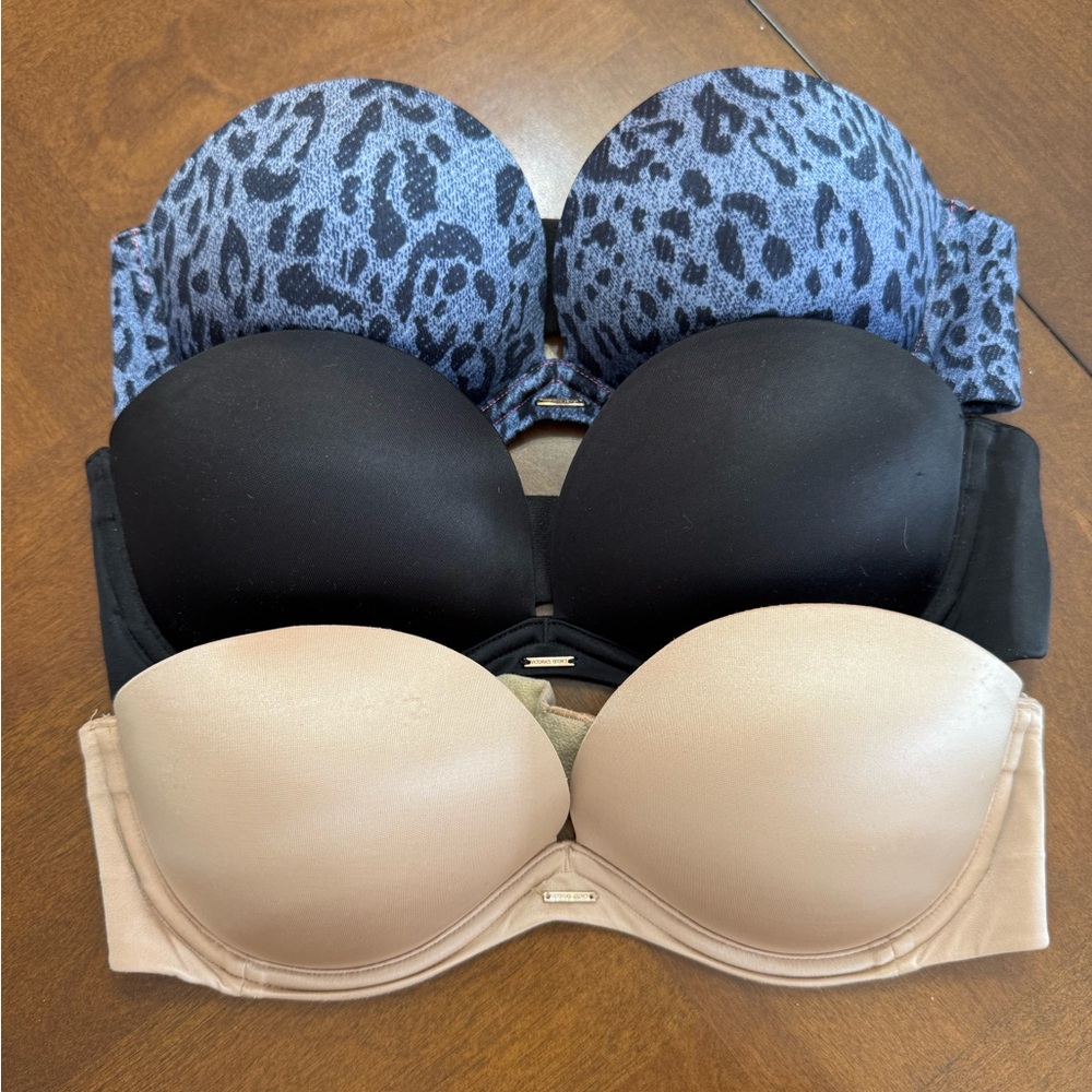 Victoria’s Secret strapless bra set